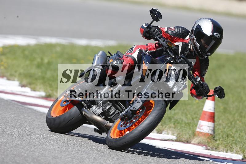 /Archiv-2025/48 25.08.2025 Cornu Master School ADR/gruen-vert/43